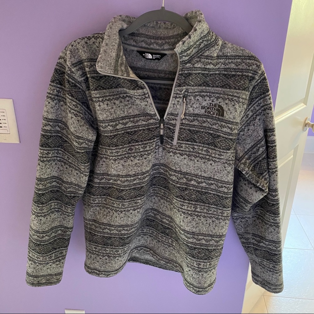 North face fleece pullover